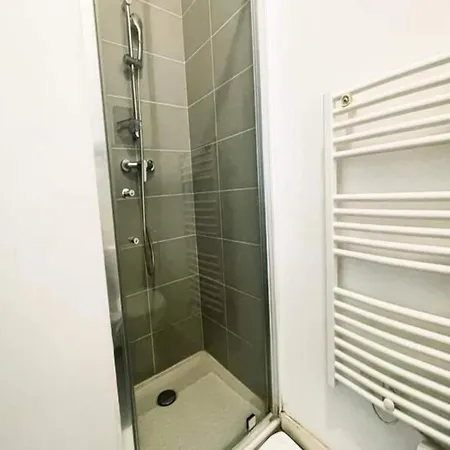 Apartment For 2 People Grenoble